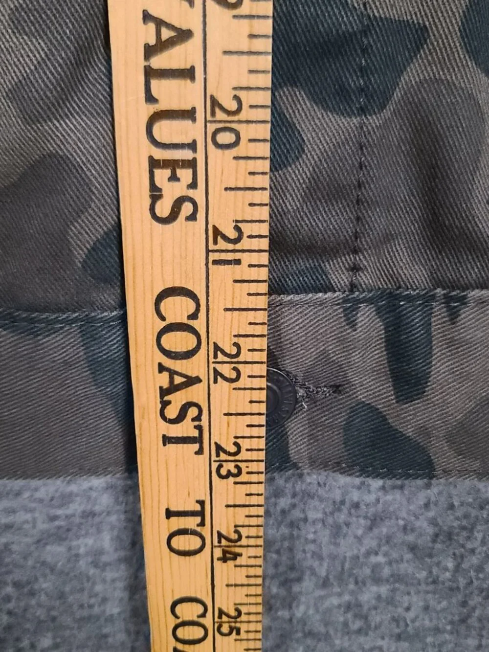 NWT Levi's Youth Camo Jacket Size X-Large 13-15 Years - Picture 13 of 13